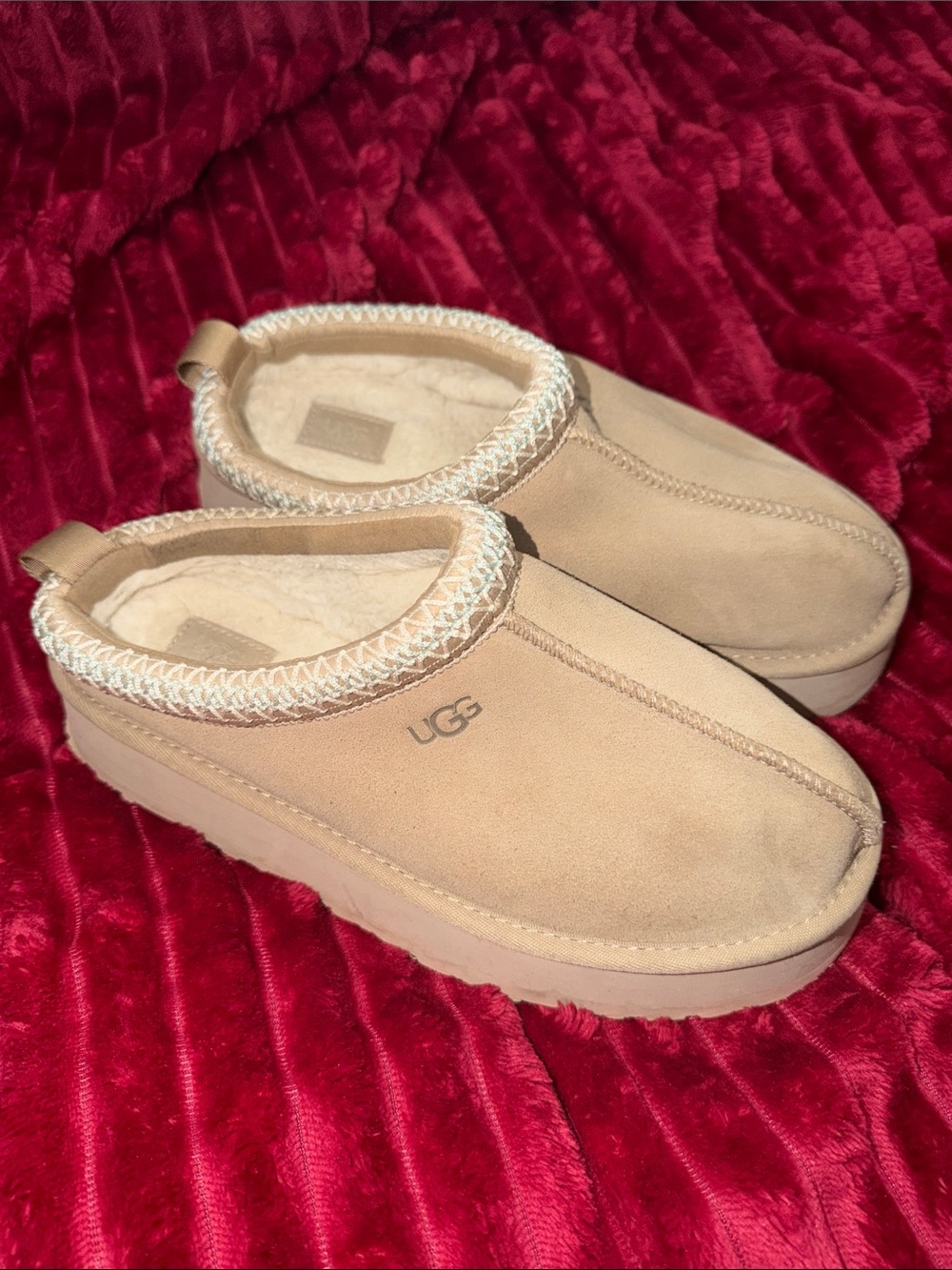UGG Tasman II Mule - Sand Women's Slip-On Shoes sz 9